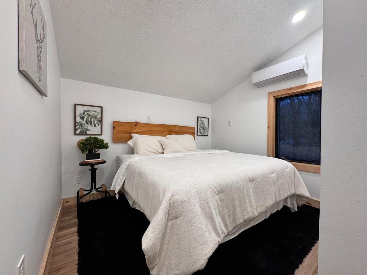 1hr From Nyc Near To Parks, Downtwn, Hikes Holiday home *